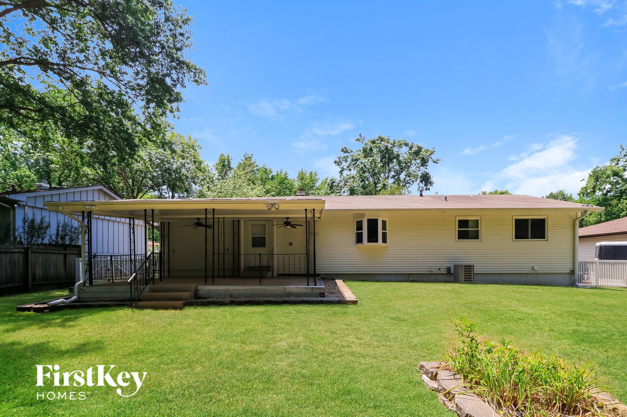 Building Photo - 2705 Peachwood Trail
