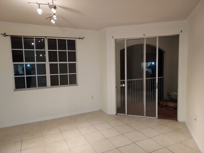 Building Photo - 5551 Bentgrass Dr