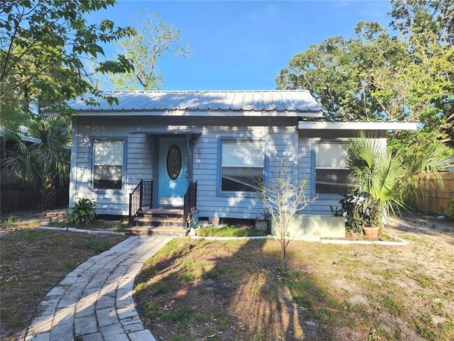 Primary Photo - 8211 N 10th St