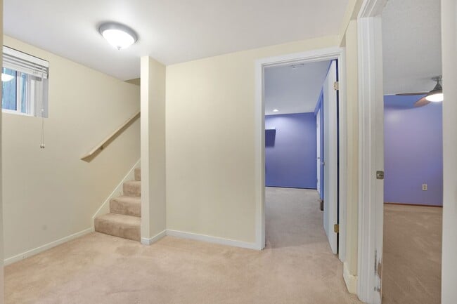 Building Photo - Vibrant Seattle Home-6 mo. lease available!
