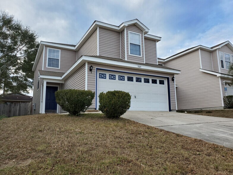 Front of home - 5165 Victoria Dr