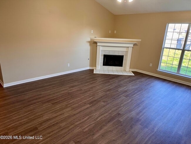 Building Photo - 1664 Madison Cove E