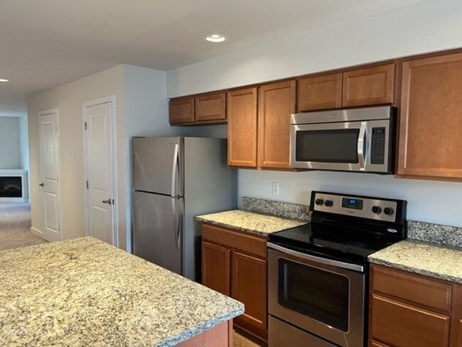 Interior Photo - Modern 3 bedroom Townhomes with Garage