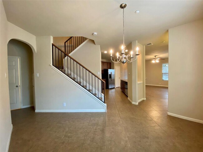Building Photo - 1310 W Parmer Ln