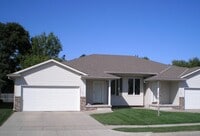 Building Photo - 1608 Ohio St