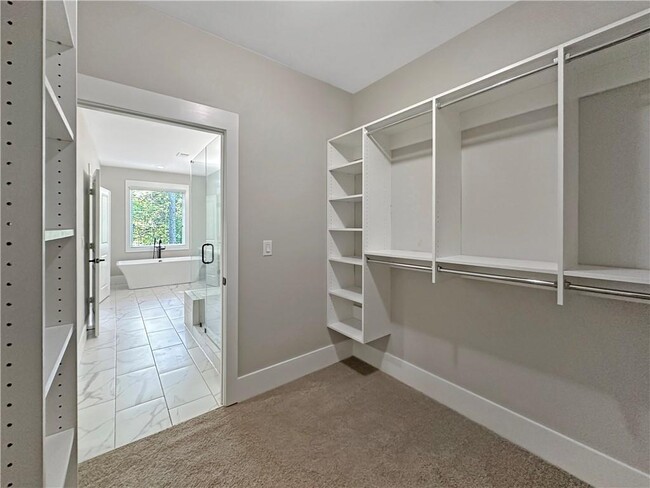 Building Photo - 4154 Wisconsin Dr
