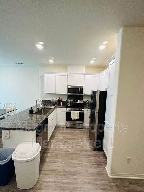 Building Photo - 24120 Dolcetto Ave