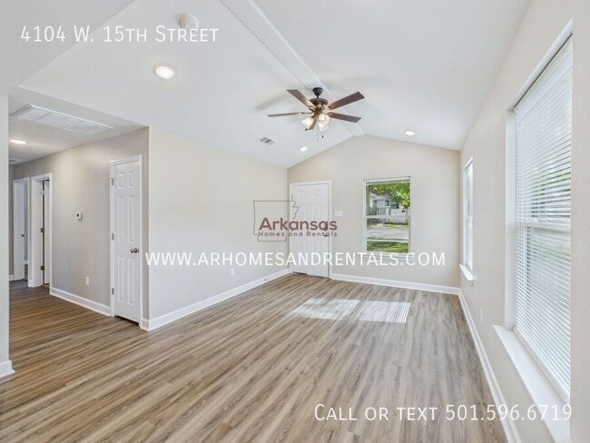 Building Photo - 4104 W 15th St