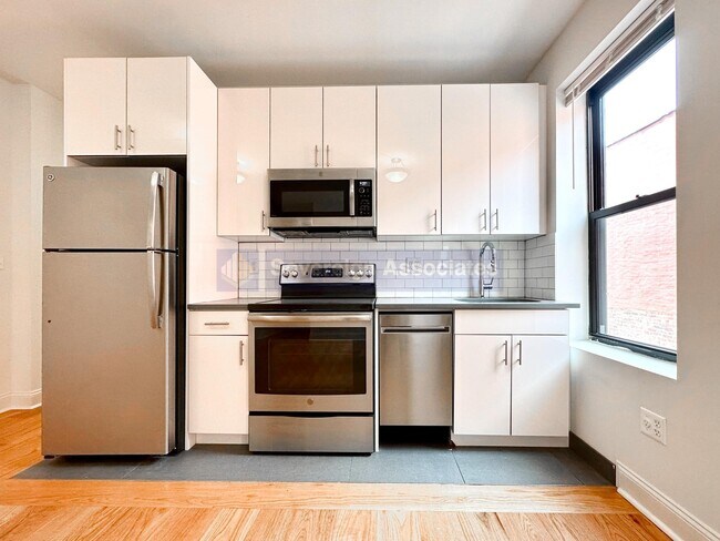 Floorplan - 615 Fort Washington Avenue