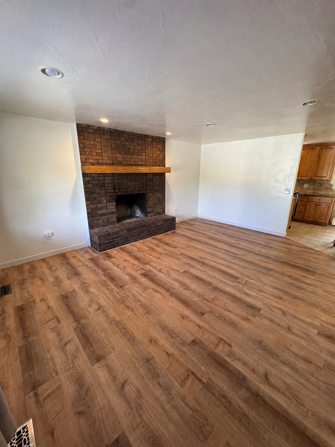 Living Room - 7223 S 1950 E