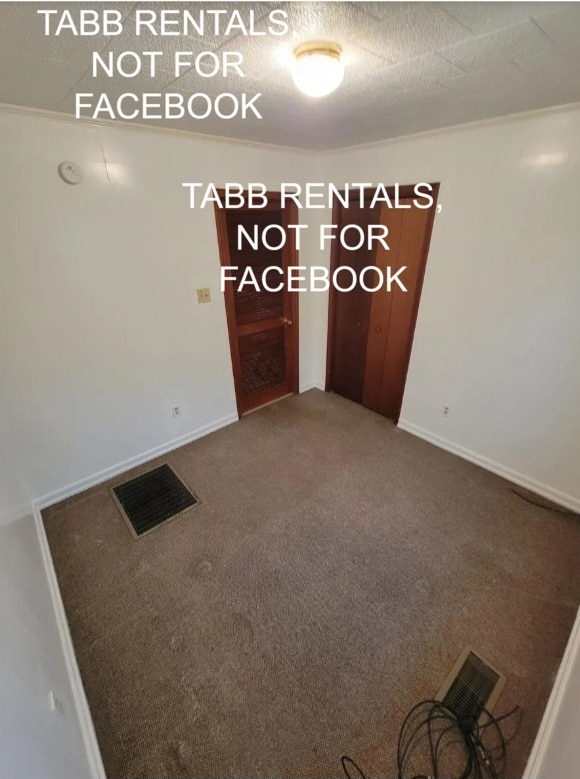 Building Photo - 278 Eves St