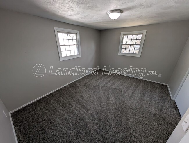 Building Photo - Fully Remodeled Split-Level Home in Amherst Schools