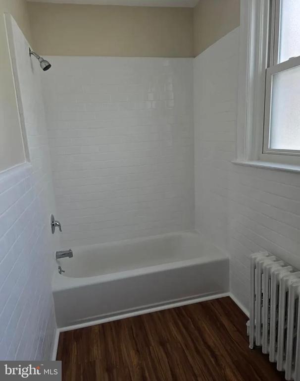 Building Photo - 1772 Ferndale Ave