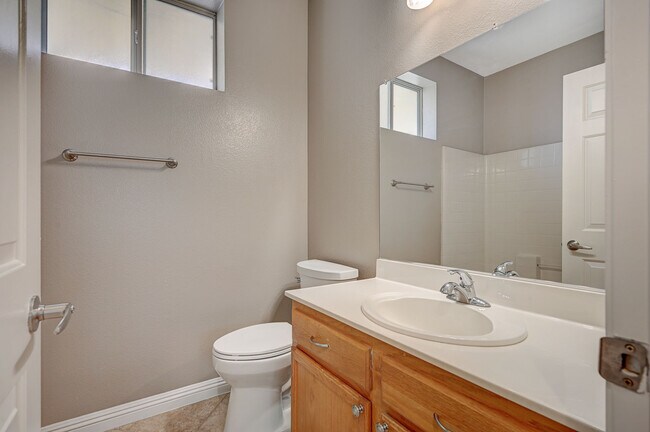 Building Photo - 1005 Prestige Meadows Pl
