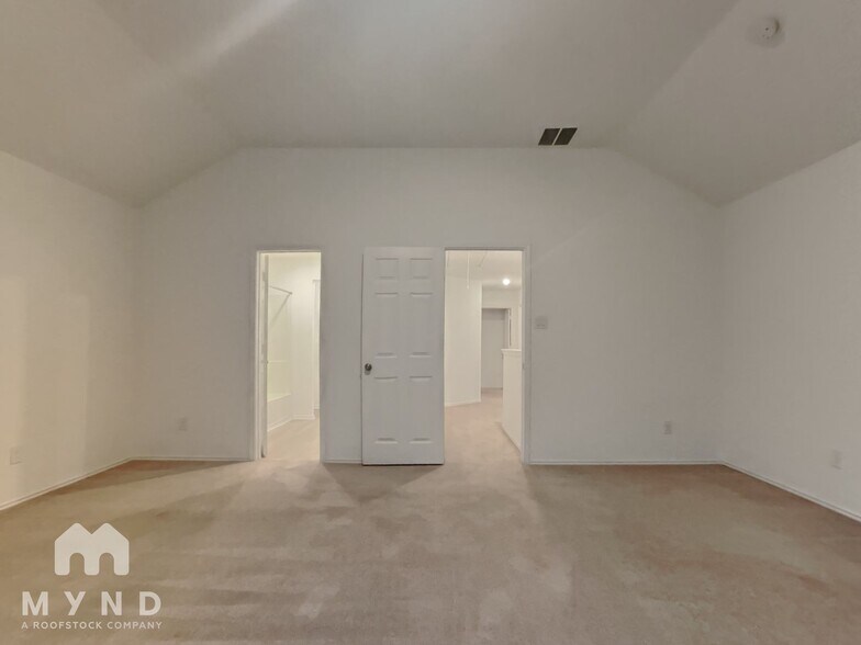 Building Photo - 5233 Elrington Vly Ln