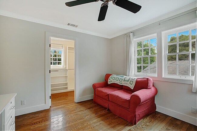 Building Photo - Picturesque Santa Barbara Country Cottage ...