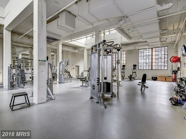gym - 437 New York Ave NW