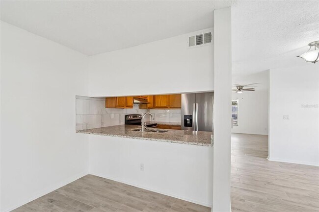 Building Photo - 5182 Sunridge Palms Dr