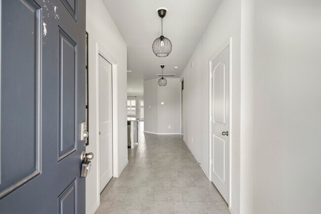 Building Photo - 3525 Pearl Mill Ln