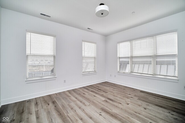 Building Photo - 519 Fulton St