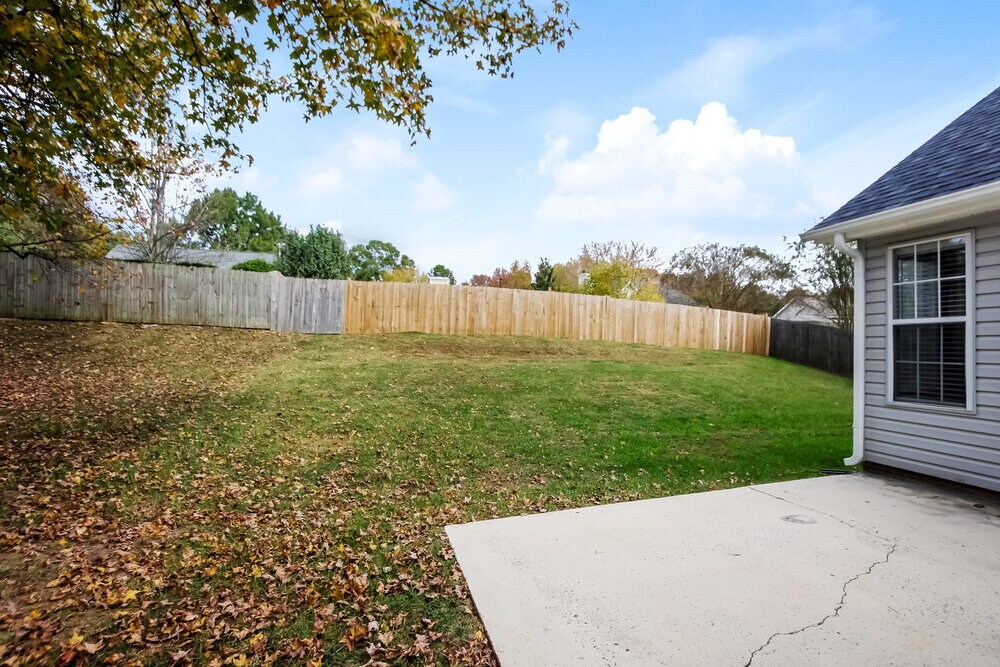Building Photo - 7434 Crestside Ln