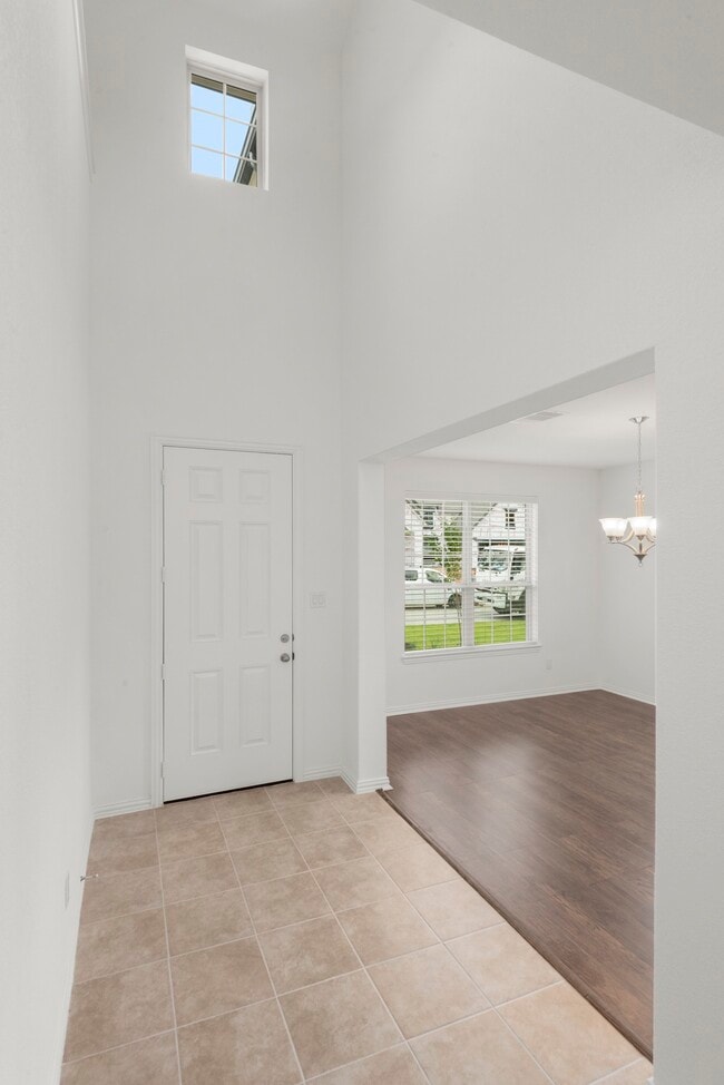 Building Photo - 236 Scarlet Maple Wy