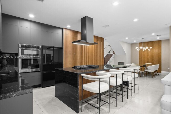 Building Photo - 7534 NW 98th Ave