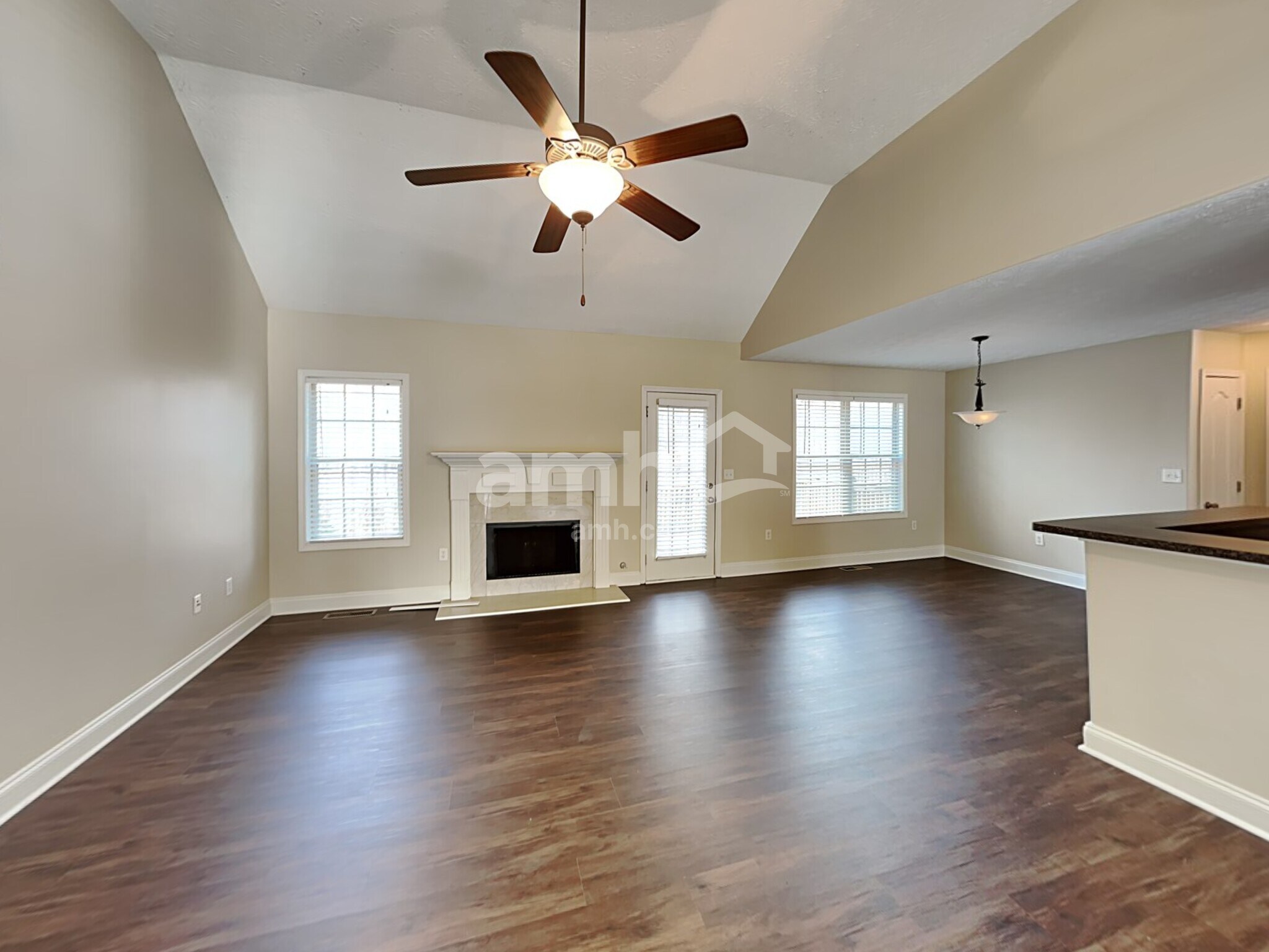 Building Photo - 3892 Refinement Way