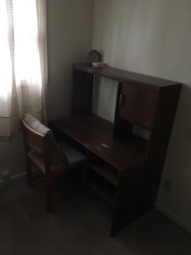 Desk in each bedroom - 700 N Cory St