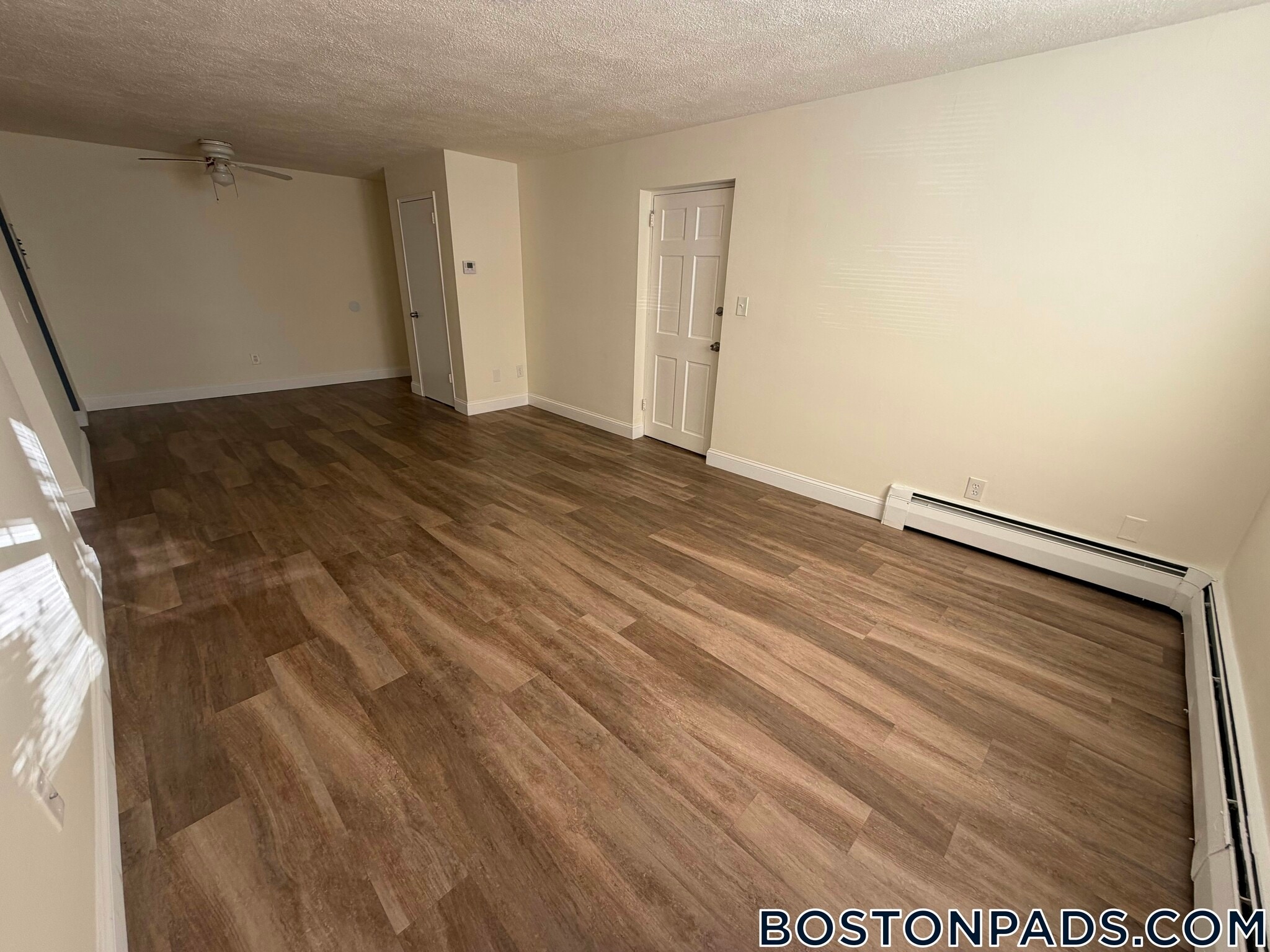 Building Photo - 270 Nesmith St