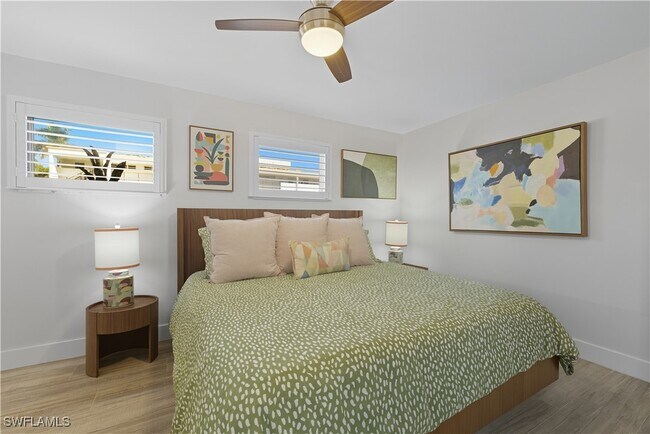 Building Photo - 609 12th Ave S