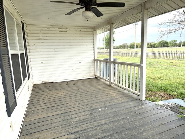 Building Photo - 52 Landmark Rd