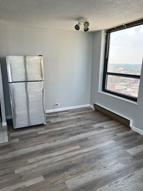 Building Photo - 5100 N Marine Dr