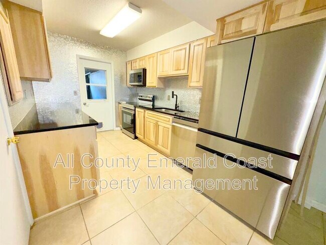 Building Photo - 114 Opp Blvd NE