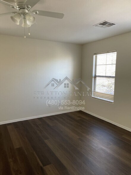 Building Photo - 1327 E Weatherby Way
