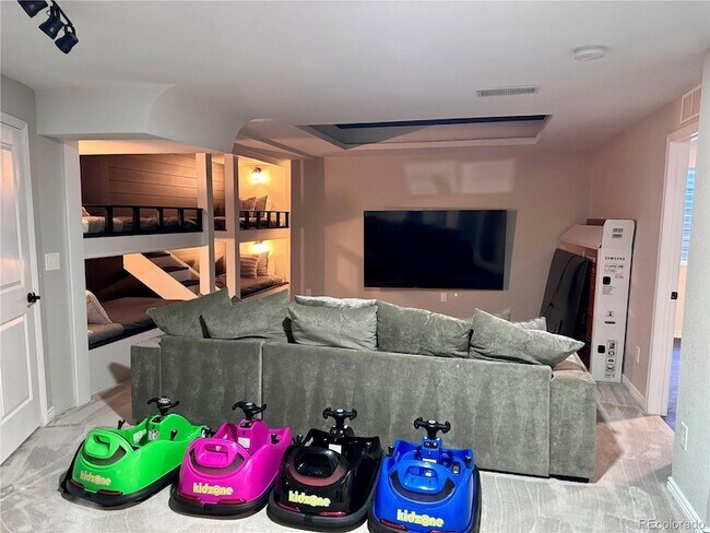 Building Photo - 25447 E Arbor Dr