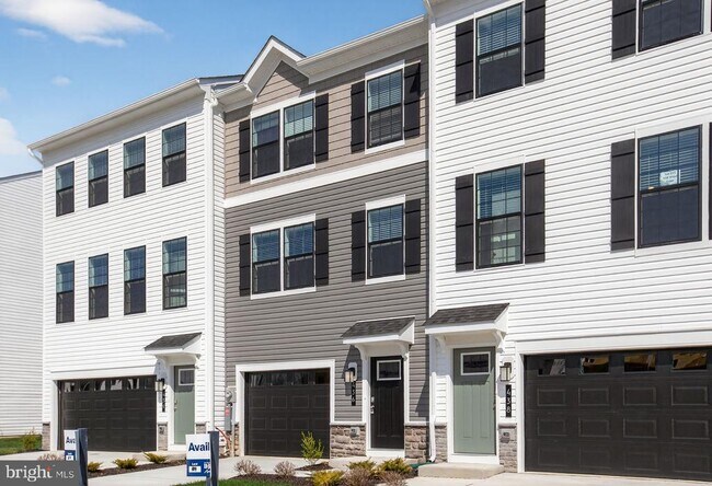 Building Photo - 436 Whirl Ln