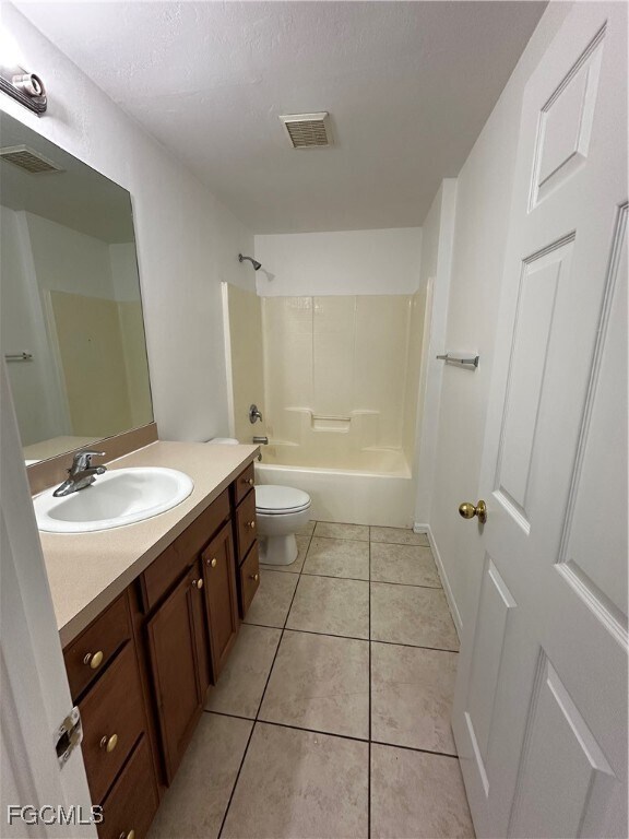 Building Photo - 301 East 12th Street