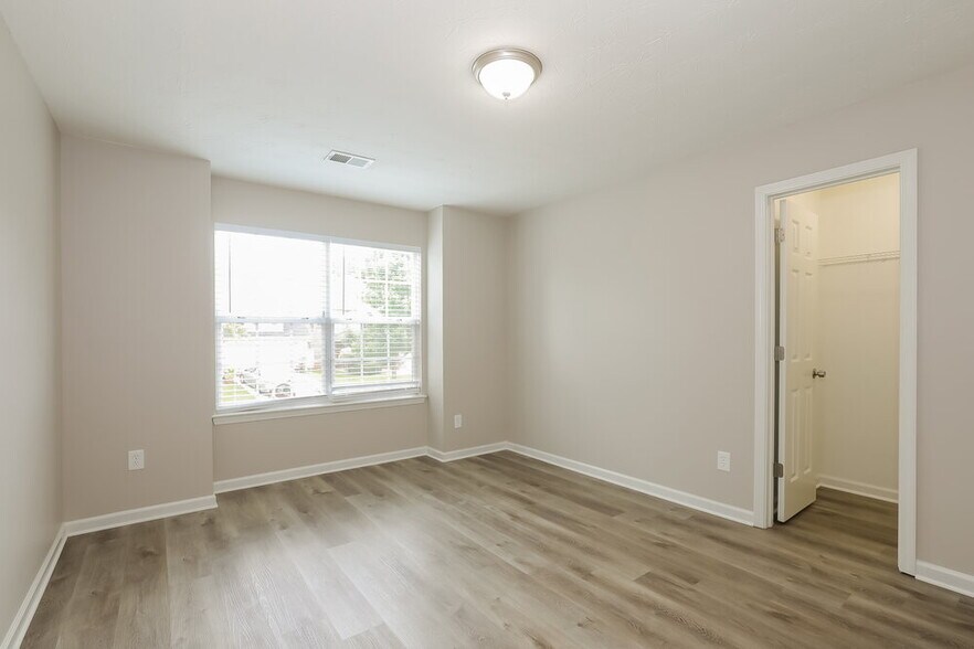 Building Photo - 316 Nunnally Dr