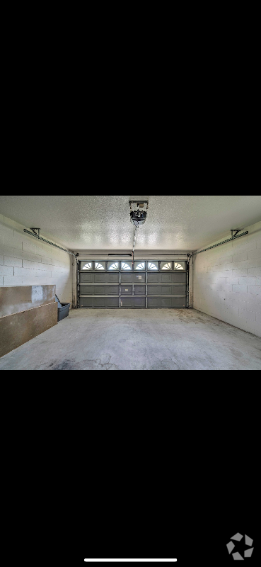 Building Photo - 5902 SW 112th Pl Rd