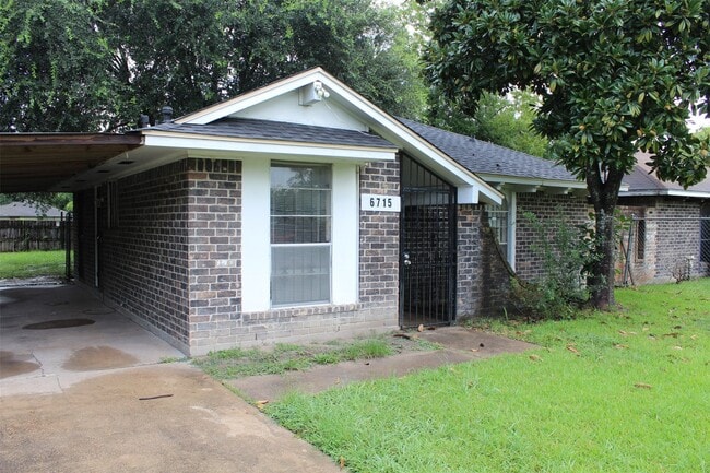 Primary Photo - 6715 Hopper Rd