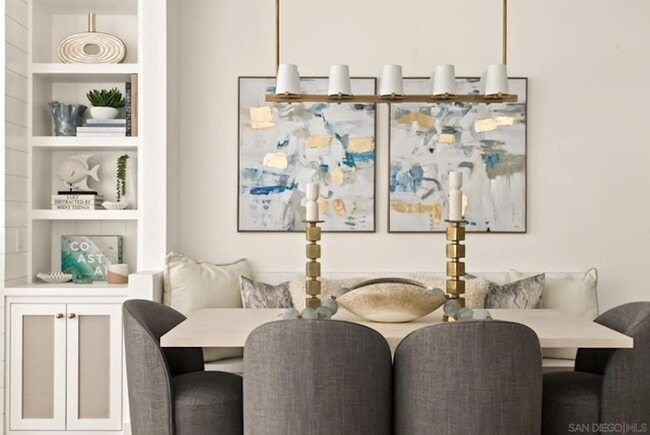 Building Photo - 715 F Ave