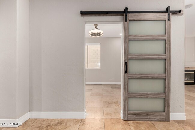 Building Photo - 10591 E Firewheel Dr