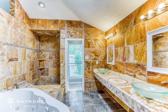 Building Photo - 3131 Ashford Bend Dr