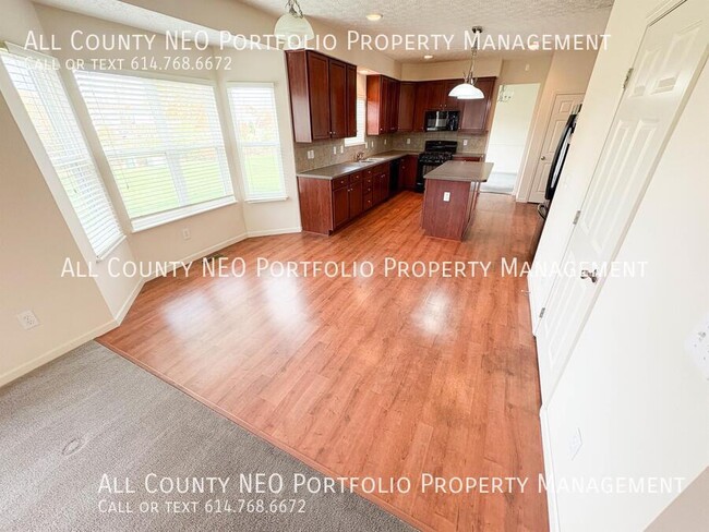 Building Photo - 2919 Woodstone Dr