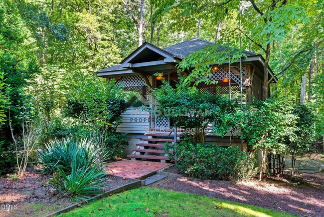 Building Photo - 2227 Graystone Ln