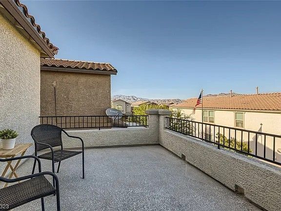 Building Photo - 8044 Bear Canyon St