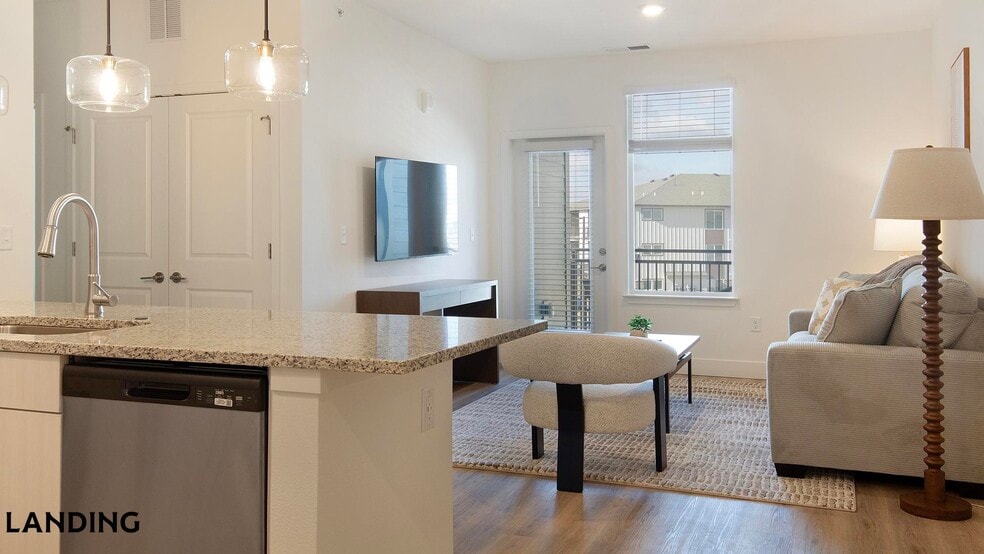 Building Photo - 10670 Jake Jabs Blvd