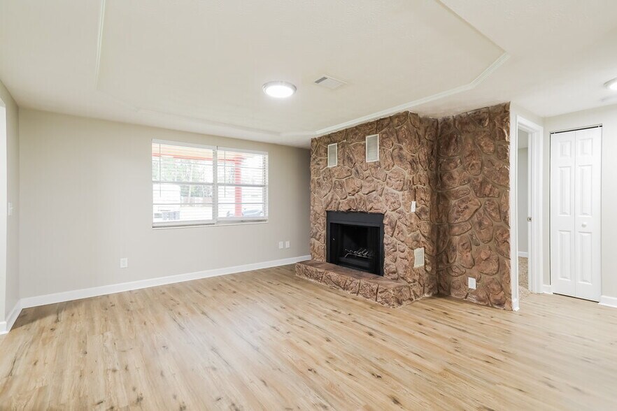 Building Photo - 108 Lester Murray Ln