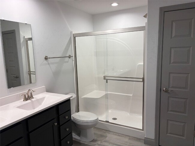 Building Photo - 28712 Woodland Heights Dr